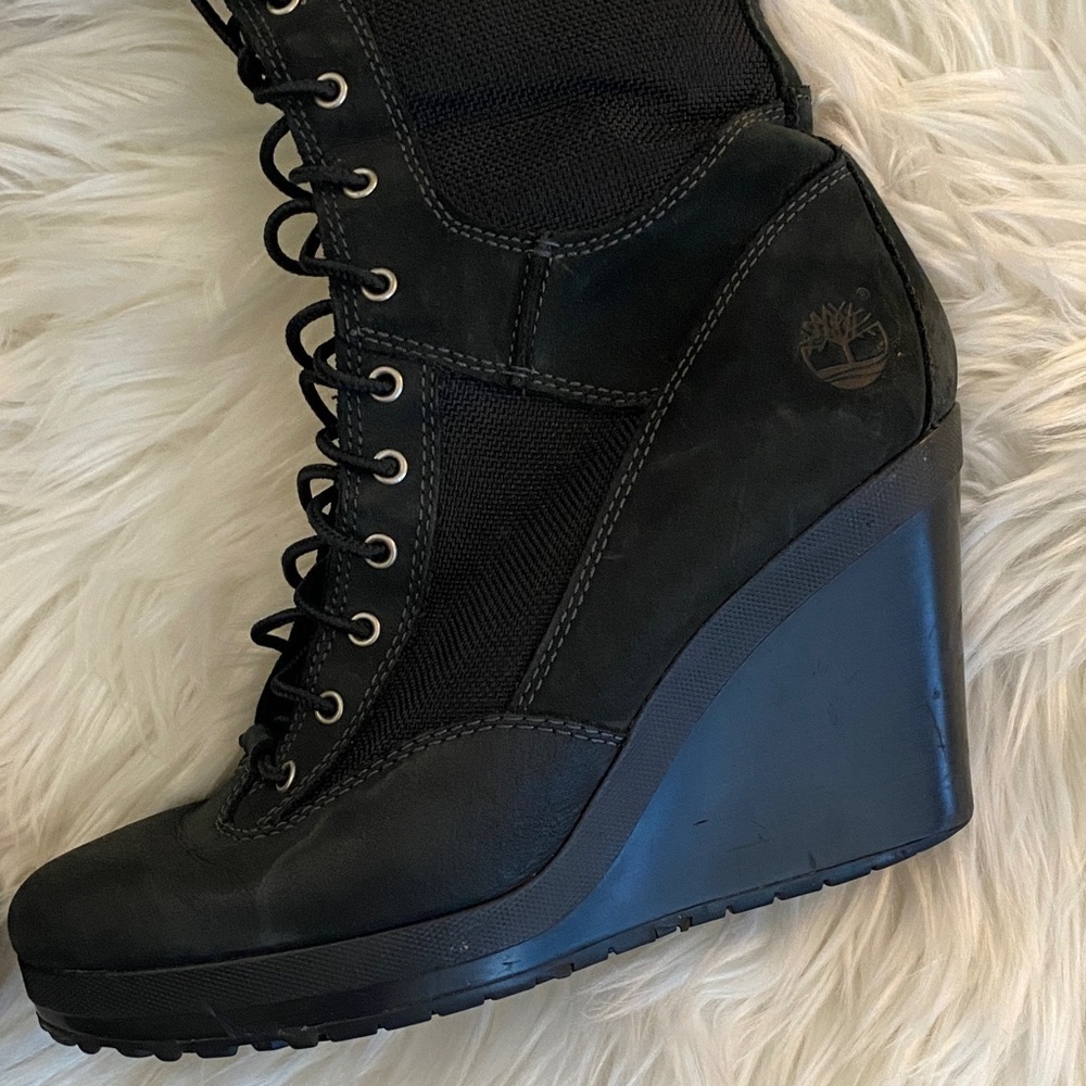 ‼️SOLD‼️DO NOT BUY! Timberland Y2K Women's Black Wedge Boots - Picture 2 of 10